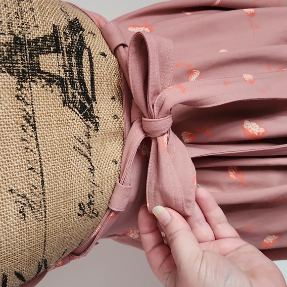 ⭕️ PRICE FIRM Free People Size 0 Low Criss Cross Back Floral Mauve Dress - Picture 5 of 9